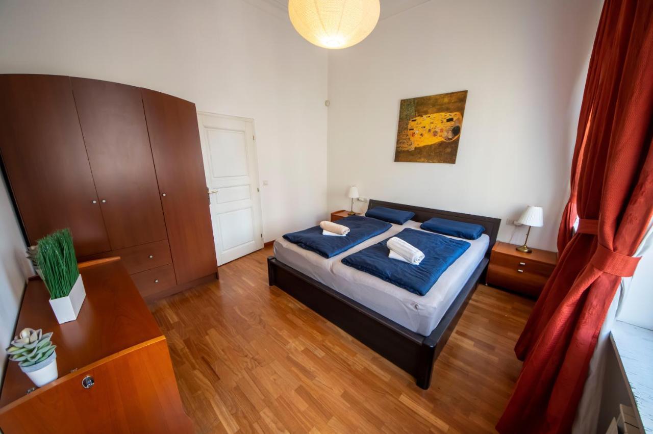 Autentic Apartments Platnerska Praga Zewnętrze zdjęcie