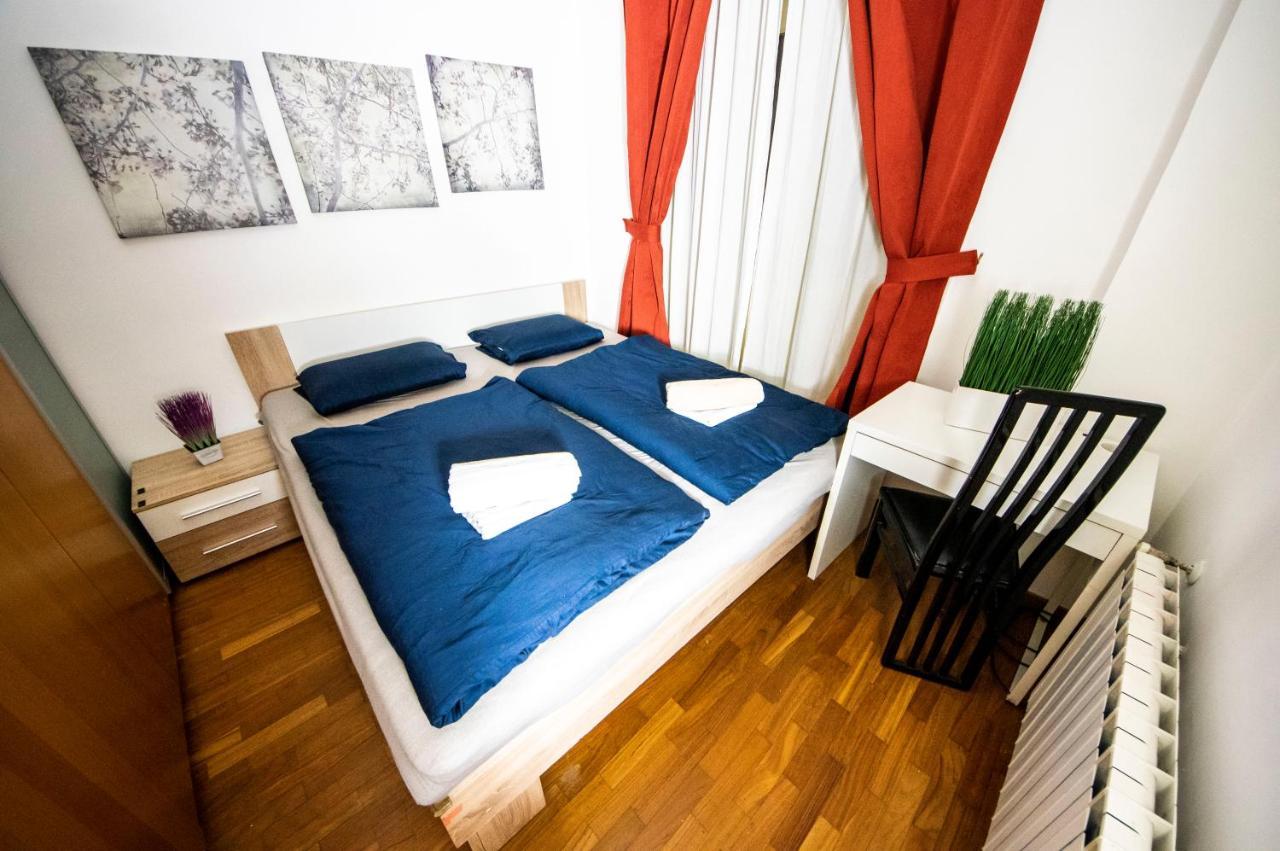 Autentic Apartments Platnerska Praga Zewnętrze zdjęcie